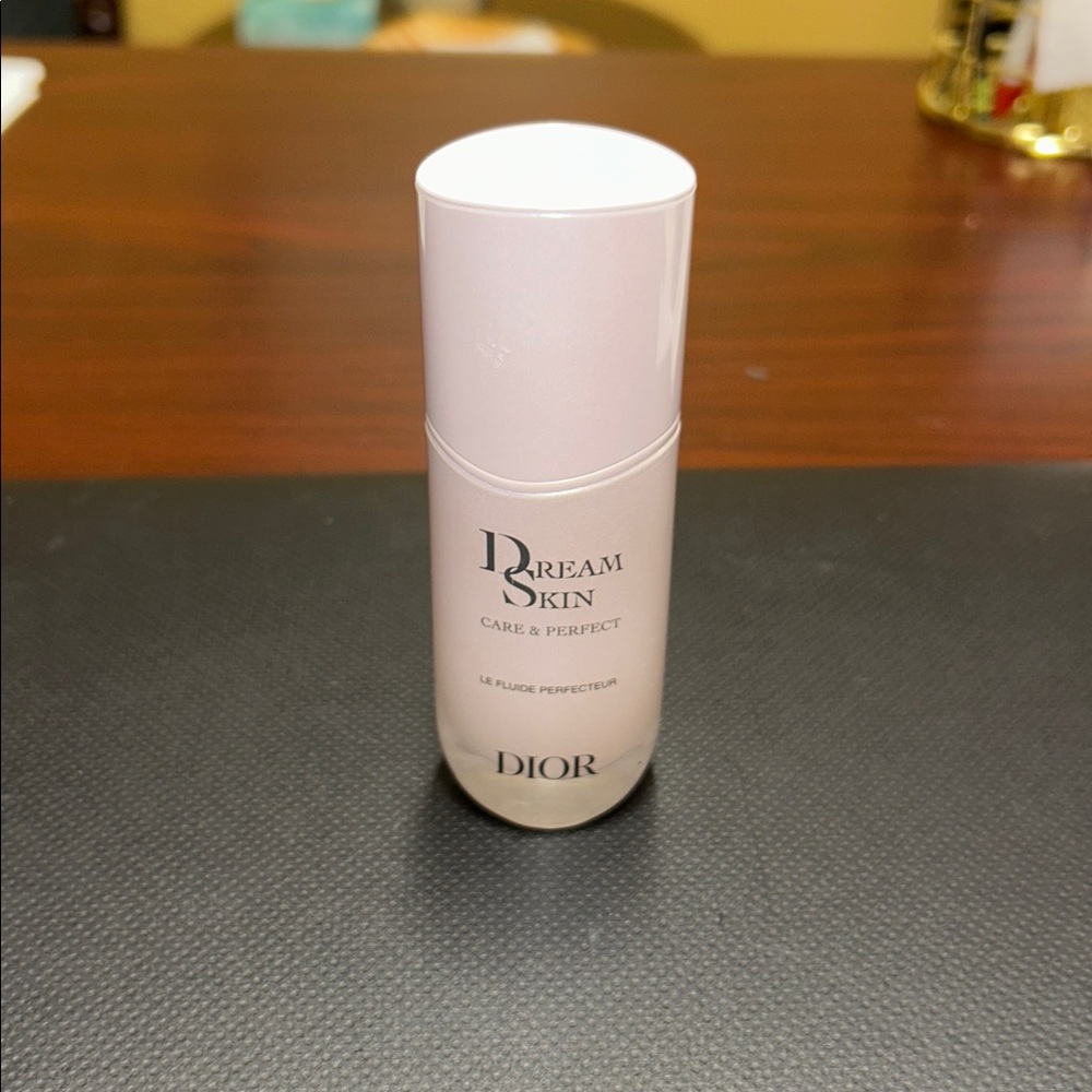Dior Dreamskin Care & Perfect in Light Pink / New - un-used